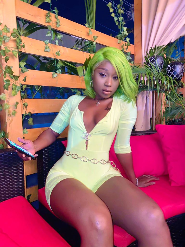 PapSkiro_Gh's tweet photo. TGIF and Thank God Its Efia Odo's Day #FridayBorns @efiaodo1 💕 https://t.co/Sumh0eU0Eb