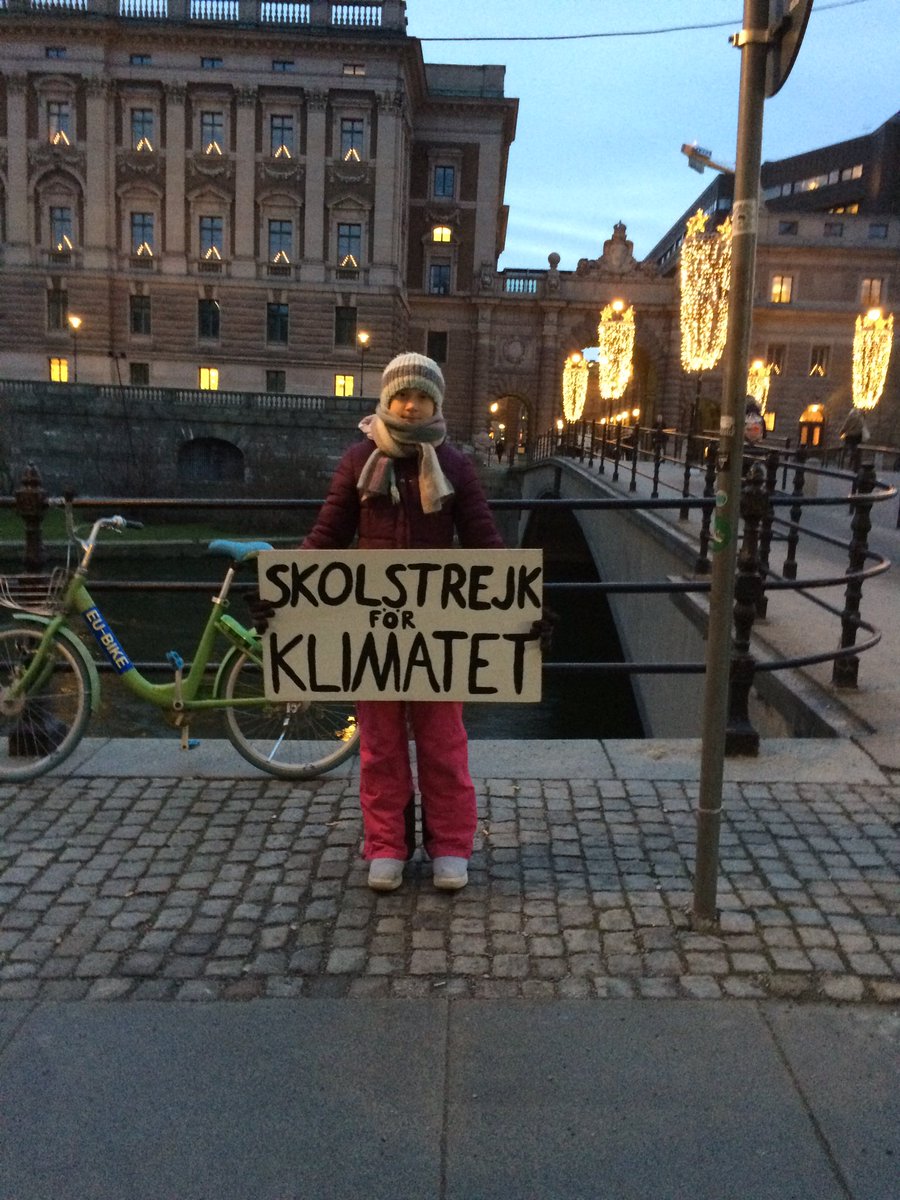School strike week 73.
#fridaysforfuture #climatestrike #schoolstrike4climate
