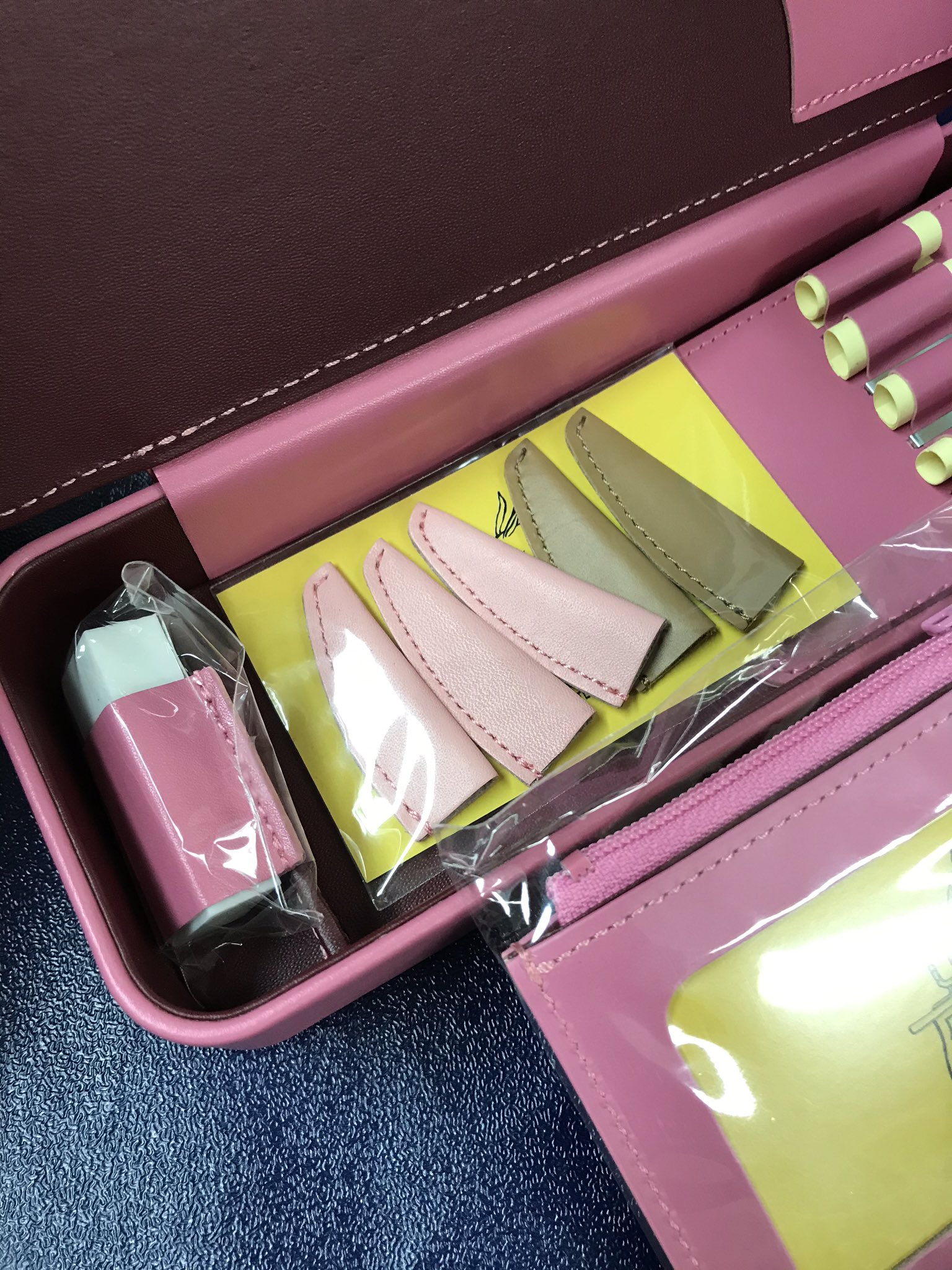 入学準備品 - البحث / X