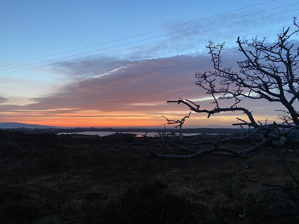 GalwayWalks's tweet photo. That’s easy! Spend more time exploring beautiful #Connemara #TimeOutDoList #AranConnemara https://t.co/teS6pnWOke