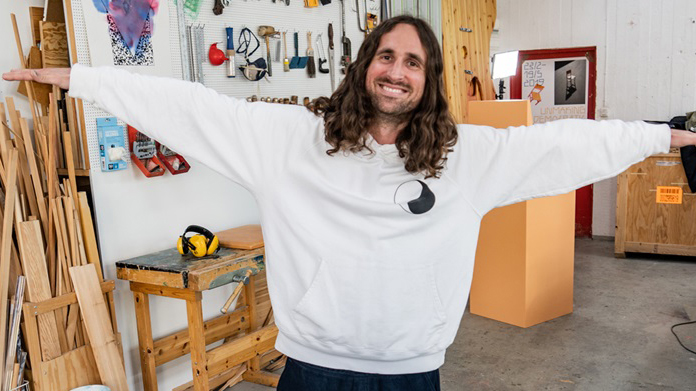 This will be fun at Stockholm Furniture fair! Designer Fredrik Paulsen creates the Design Bar 2020 bit.ly/2Ta0wyB