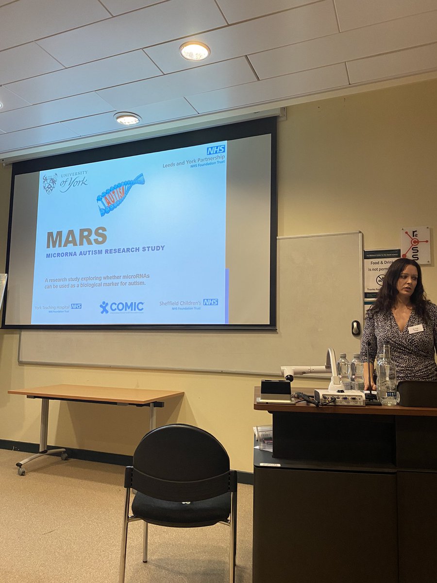 COMICResearchUK's tweet photo. Dr Catarina Teige (Research Programme Manager @ComicResearchUK) provides an overview of a #feasibility study to test the association between candidate #microRNAs and #autism #spectrum #disorders #ComicResearch #ComicConference20 https://t.co/N2VbVDAXUO