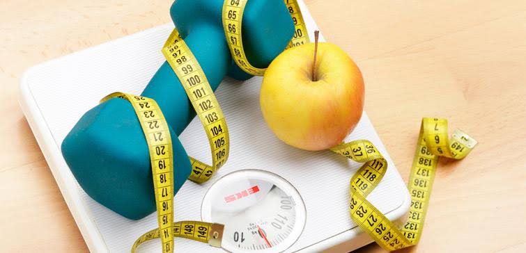 PRINSIP &amp; PANDUAN DIET YG HARUS KALIAN PAHAMI

--- A THREAD

Pola diet yg salah dpt memperburuk kondisi kesehatan! Alih2 langsing/berisi, BBnya justru stagnan &amp; g berubah. Bhkn bs berujung sakit loh, padahal prinsip diet tuh MUDAH banget! Bagi yg mau/mulai diet, wajib baca! 

RT!