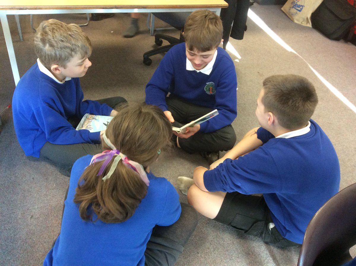 BPSYearSix's tweet photo. In China class this week we chose and shared our favourite books of all time... Which book would you choose? πππππ#achildofbooks #childrenwhoread #booktime https://t.co/whQUXYp92t