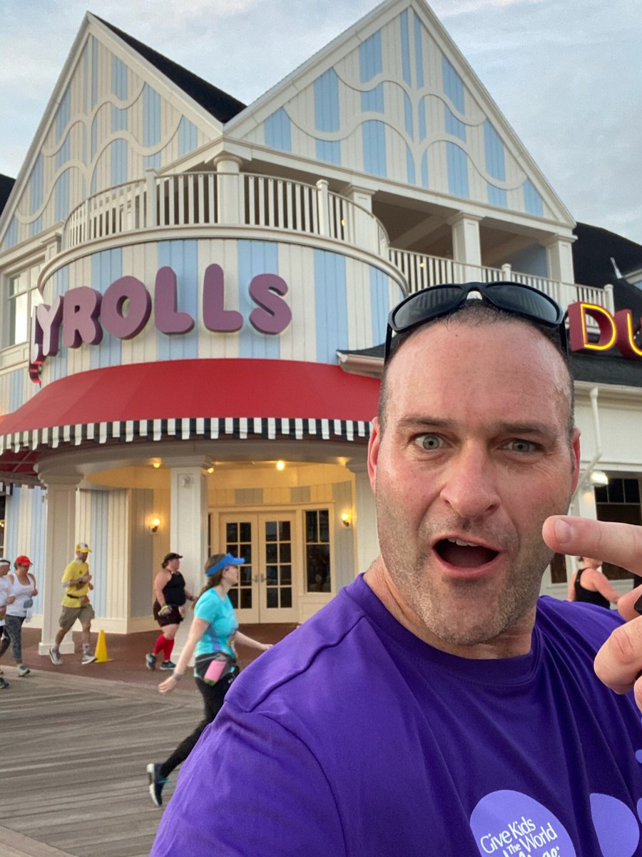 disnthat4's tweet photo. At this point, it’s just proof of life.
@shep_family
Now we need @stevesworld4 @DadZippity @CoryMeetsWLD and @ResortTV1 to check in.
The 10k continues...
#runDisney #marathonweekend #disnthat https://t.co/rLG3Zmb64q