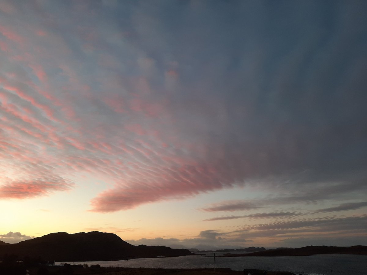 PortBeagChalets's tweet photo. Dramatic sky this morning 

#achiltibuie #coigach #seaside #nc500 #VisitScotland #sunrise #YCW2020 #ScotlandIsNow #scottishselfcatering https://t.co/FCDVul7A3v