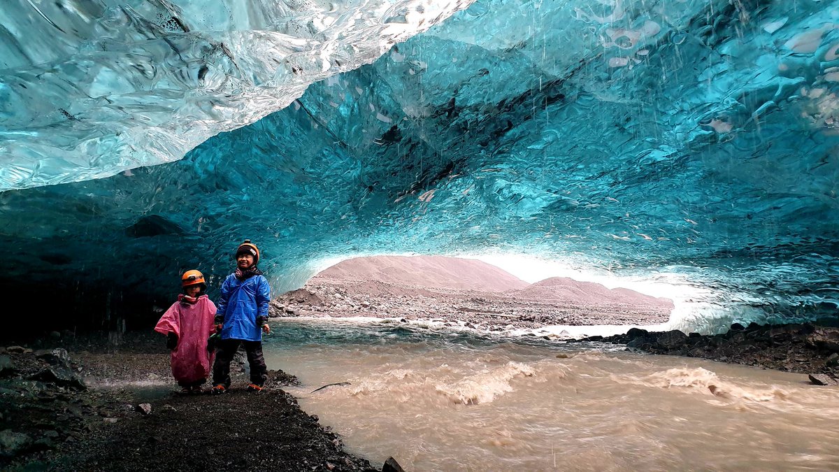 #Iceland #icecave crystalcave.is