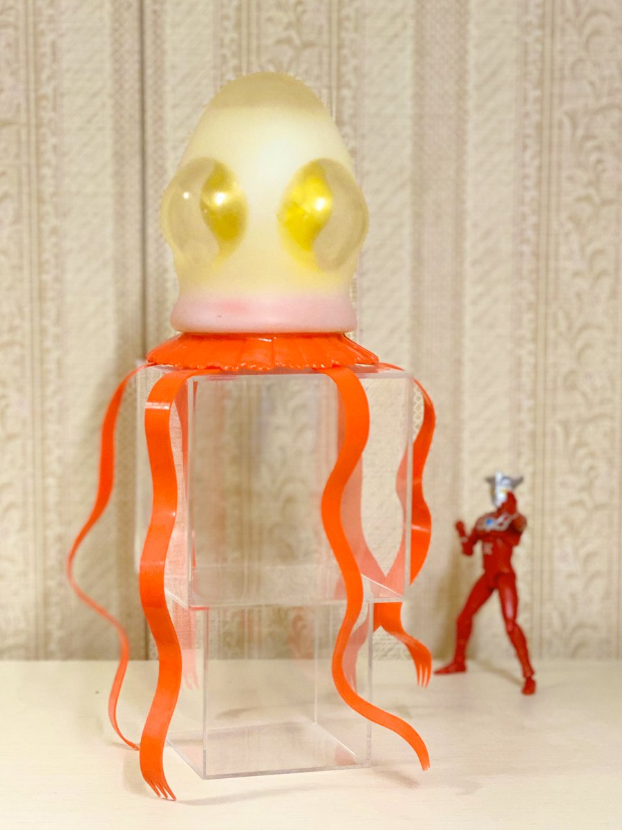 インスパイア 円盤生物 シルバーブルーメ ver.2 ウルトラマンレオ