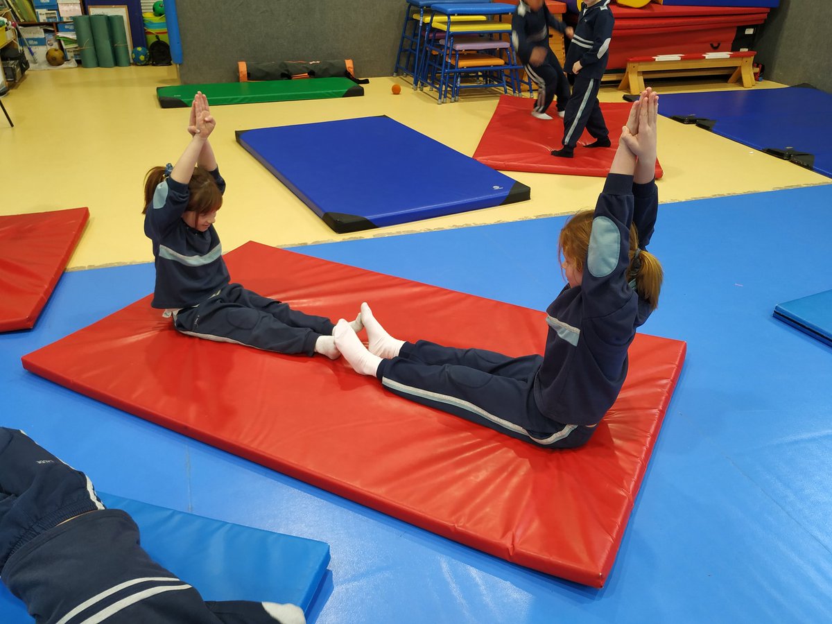 raul_rodr15's tweet photo. Today Year 2 have been getting better at making body shapes at @LaudeLES Excellent paired work! #LESGettingBetter #LESWhatsBestForKids #PEPrimary https://t.co/UCoIauphny