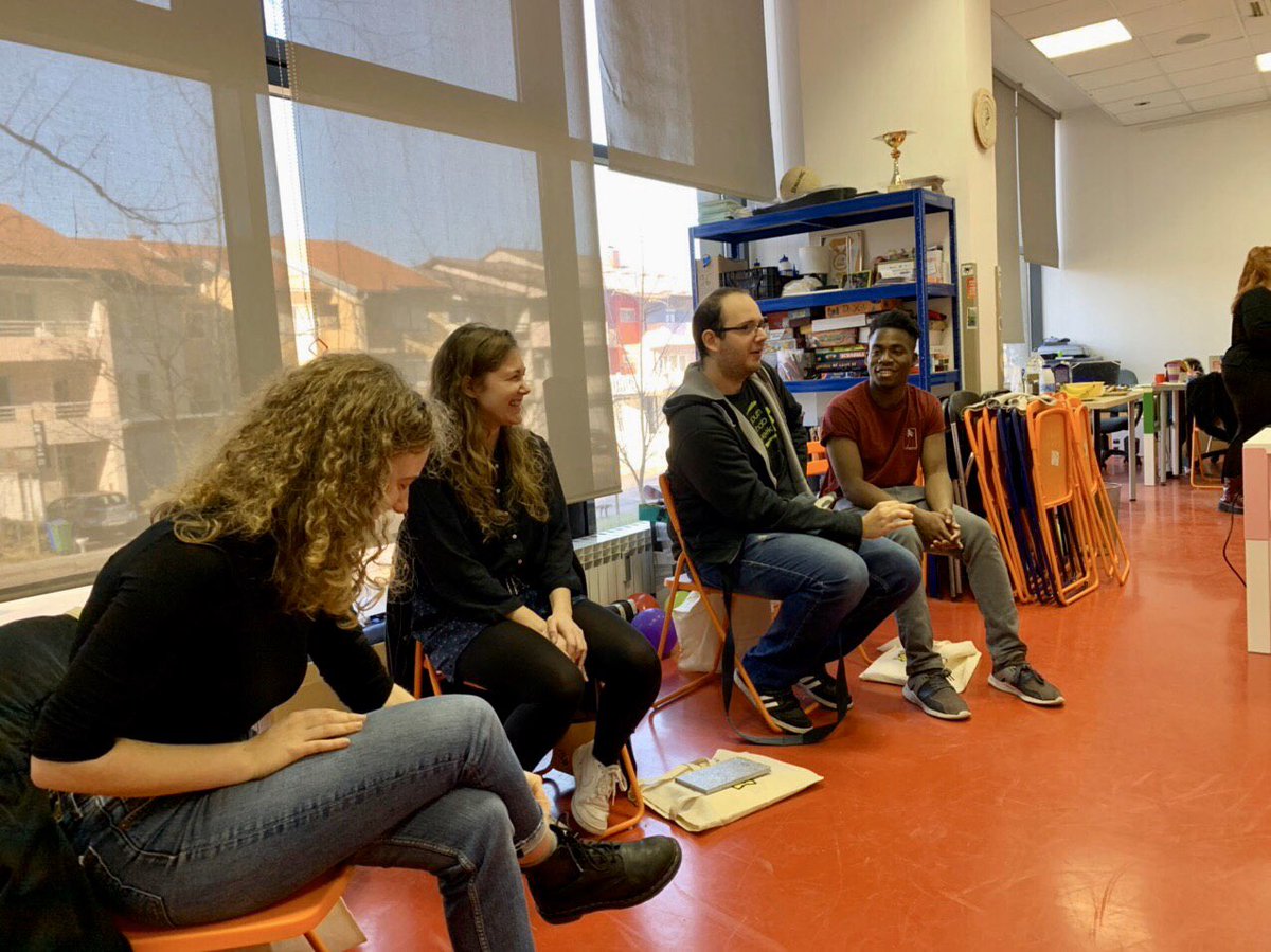 InterlockFound1's tweet photo. Intro&amp;name games this morning in #Karlovac. #empowermentproject #youthproject ‘Mirror’. Projectleader @carpediemklc 🇭🇷 #Croatia, projectpartners 🇳🇱 @InterlockFound1 #theNetherlands, @ServeiCivilCat 🇪🇸 #Spain &amp; #ParcoursleMondeSudOuest 🇫🇷 #France. @Erasmus_Project #youthwork https://t.co/a41myNaaiH