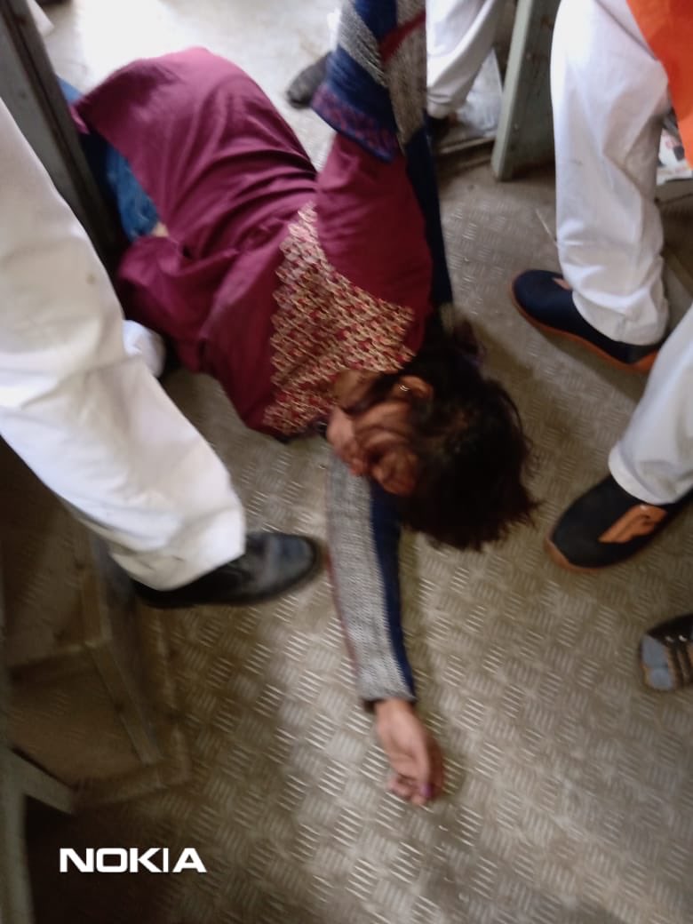 ujjwalpareek's tweet photo. .@BJP4Bengal workers brutally lathicharged by State police for protesting and demanding justice #JusticeForDurga. This is just the BEGINNING! CM @mamataofficial is busy in CAACAA CHICHI. #TMChi https://t.co/NHjZ0WX4Q8