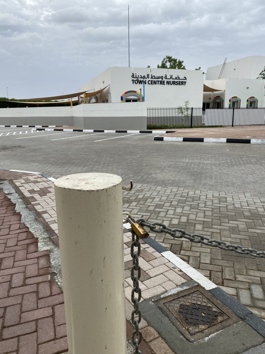 aliishah's tweet photo. @RafflesIntlSch @RafflesNursery @KHDA disgraceful how Raffles nursery hoards and blocks parking for Friday mosque goers by locking with chain. Disgraceful addition to our local community. https://t.co/tzAlpDeFUd