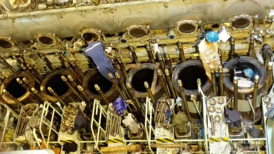 eurekamarine's tweet image. #Crosshead #engineworks