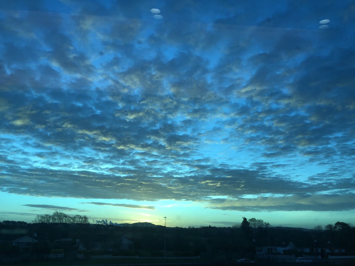 🚂🚂 - always the best way to travel ⁦<a href="/IrishRail/">Iarnród Éireann</a>⁩