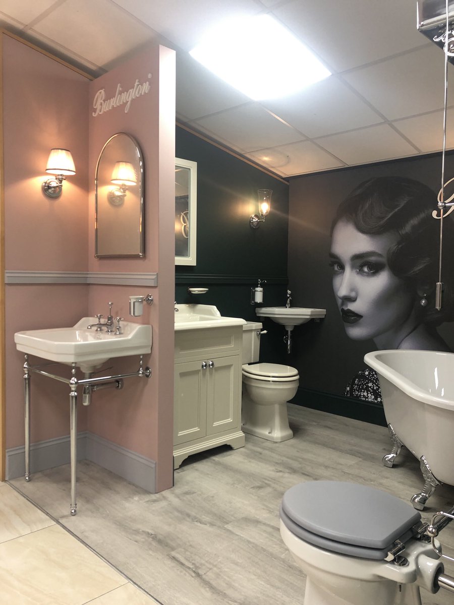 ImageDesignsol1's tweet image. #ImageDesignSolutionsLtd ... Thanks to Gary at CuPlas IOM for letting us stay on and work until 2.00am to finish, we are dedicated to getting the job done no matter what time it is! #dedication and another very satisfied customer!