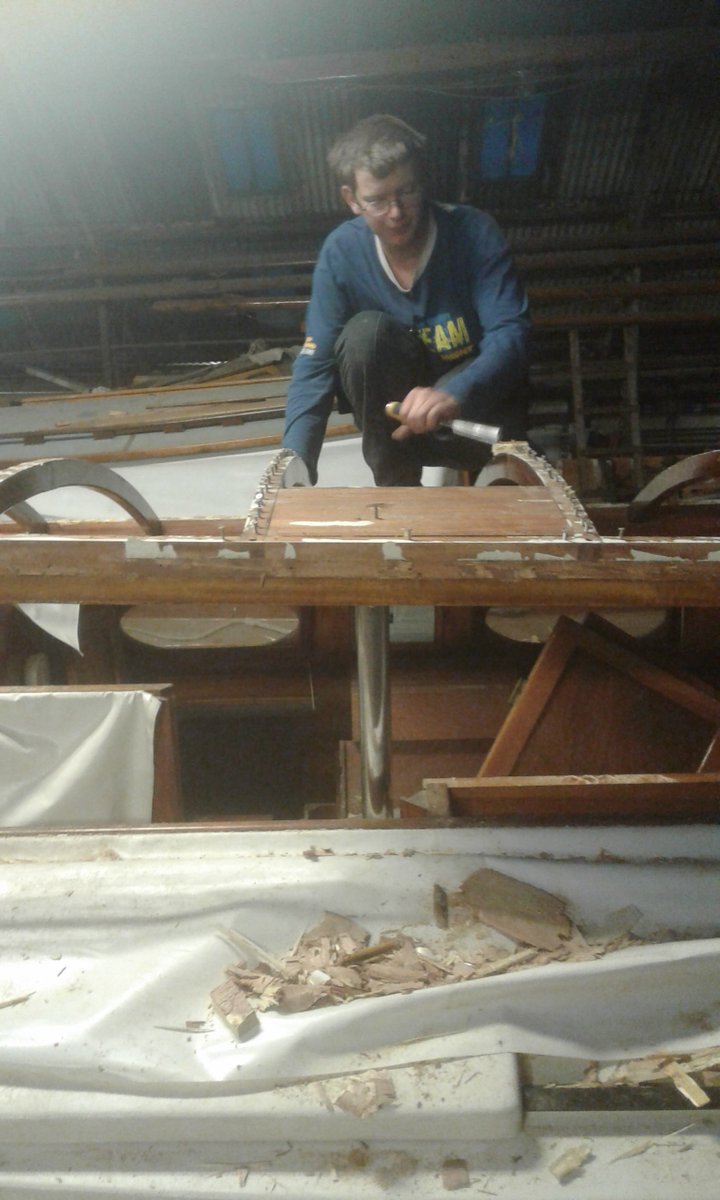 marthamboats's tweet photo. Wow! The work that goes on behind the scenes in the winter to have our boats ready for the coming season for you to enjoy!
Here is America, one of our 8 berth yachts, now having her roof renewed!
Will is busy removing screws from the old roof at present!
#broadssailing https://t.co/ERGOQVG70z
