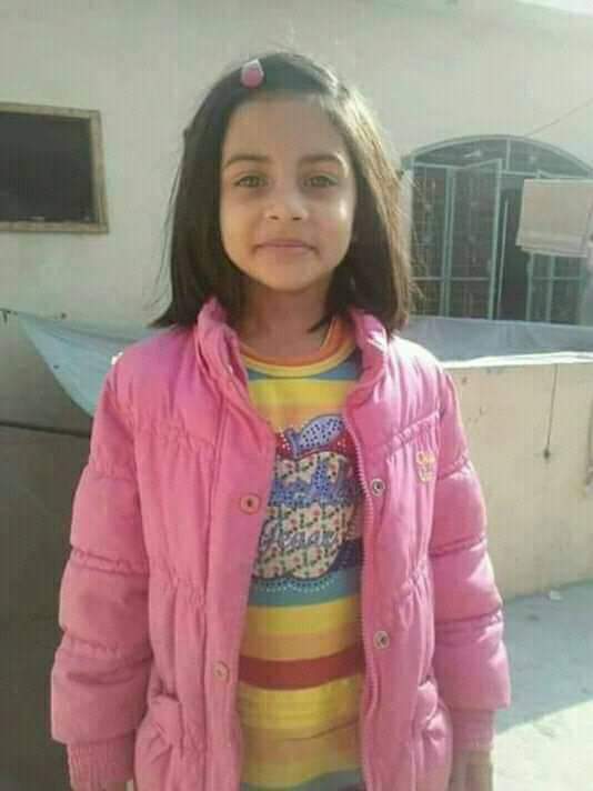 Nonish_Badar's tweet photo. مجھے چیر گیا تیرا جگ بابا 
میں گئی دھرتی سے لگ بابا 
میرے کورے سپنے ٹوٹ گئے
یہ دنیا نکلی ٹھگ بابا.... 💔
#rememberingZainab
#Zainab_Day https://t.co/2OGiR2bMav