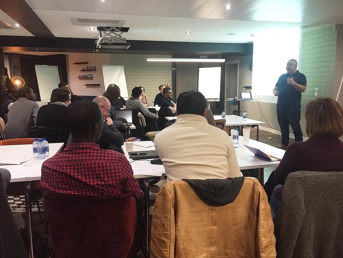 ExecISGEPITA's tweet photo. Retour en image sur le presentiel du samedi 14 décembre pour la promo 2021.
Le module du jour était La Finance d’entreprise présenté par Catherine Lott Vernet.
Puis une master class animée par François Tison.
Un grand merci pour cette journée riche en conseils et connaissances. https://t.co/aF78jefnEI
