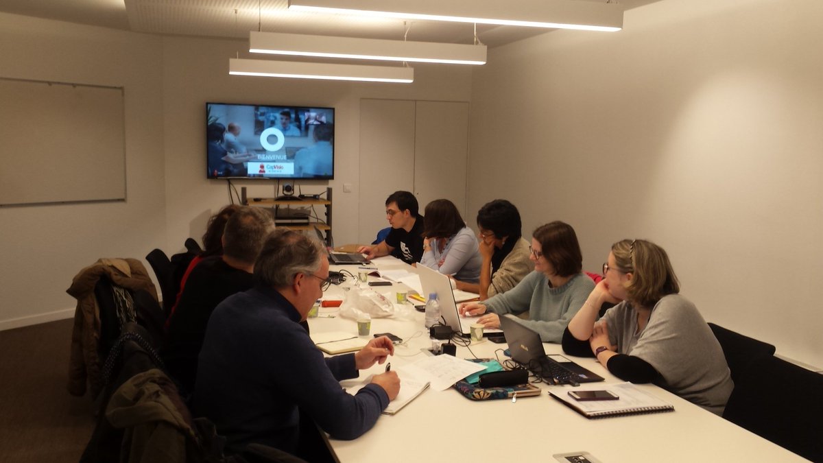ArCHTIviste's tweet photo. C'est reparti pour le #csavenio d'#AvenioAsso à la Maison de la #Bretagne. Finalisation du programme (alléchant !) de la journée d'étude #AvenioAsso20 à  #Bourges. Avec visioconférence pour ceux qui n'ont pas pu faire le déplacement https://t.co/Izf3vmppqL