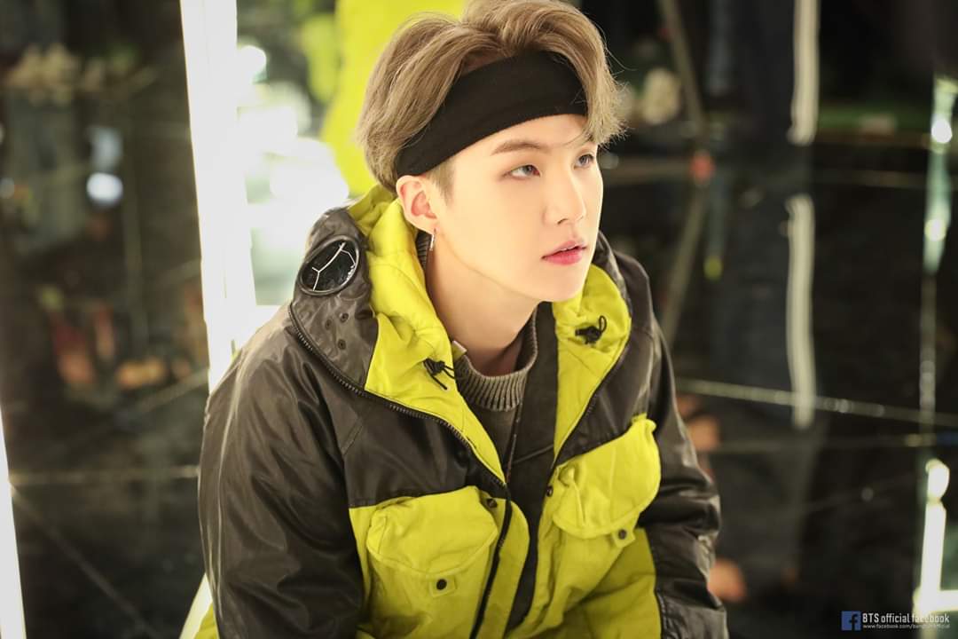 #Shadow #ShadowIsHere #shadowbysuga หล่อมากคับ เท่ที่สุดในโลกเลย 🥺 <a href="/BTS_twt/">방탄소년단</a>