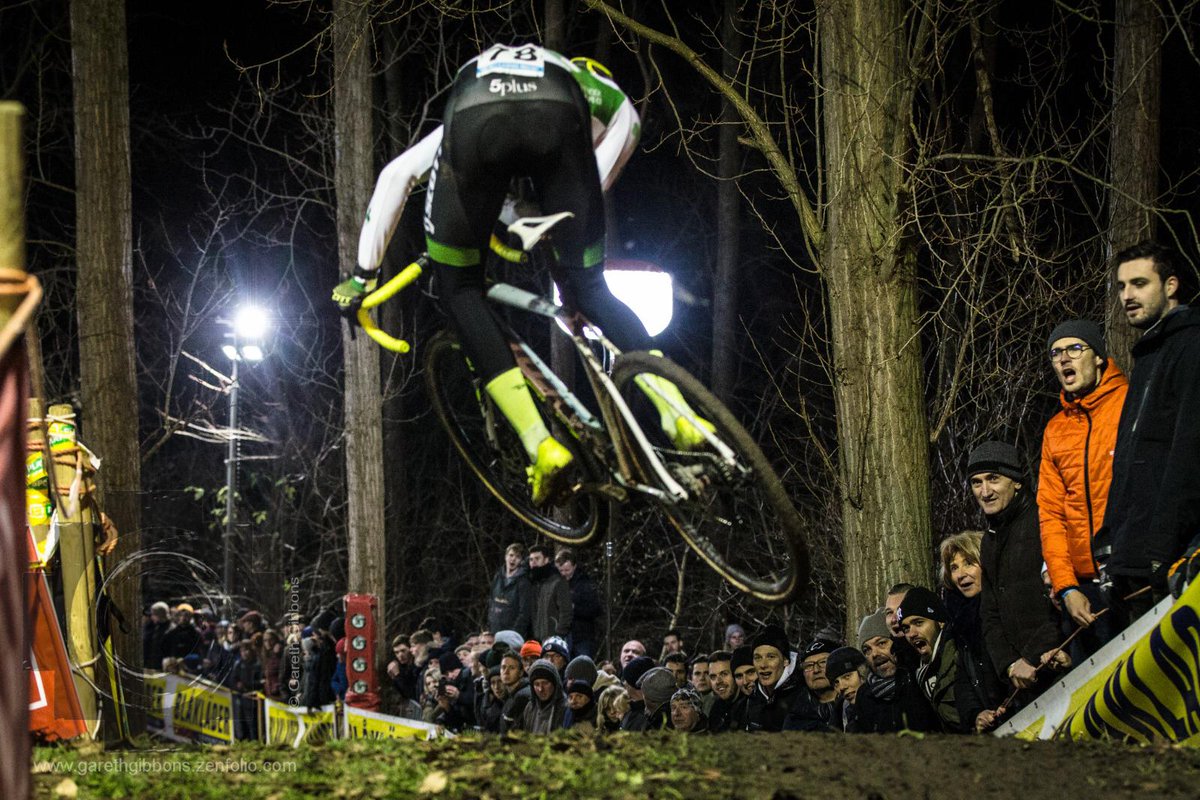 For the bike lovers out there - <a href="/5plusarch/">5plus architects</a> sponsored  #ScottQuantRacing Team rider David Conroy is now making a big splash in the U23 #Cyclocross World Cup.