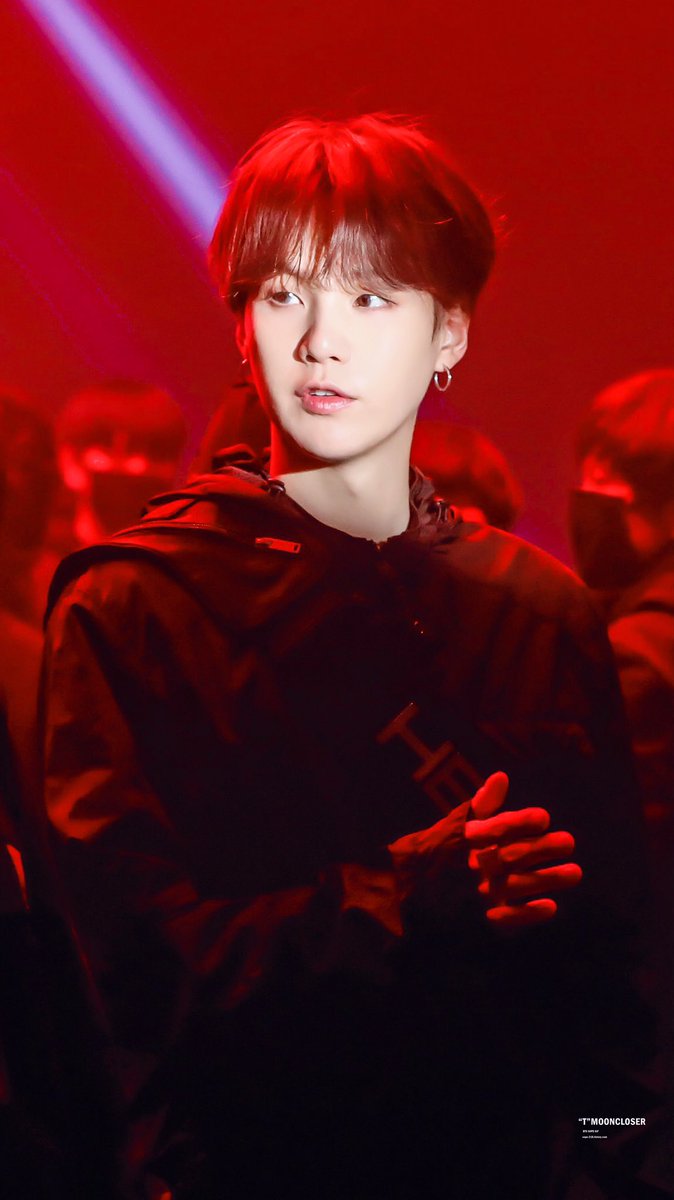 문클로저 tweet media