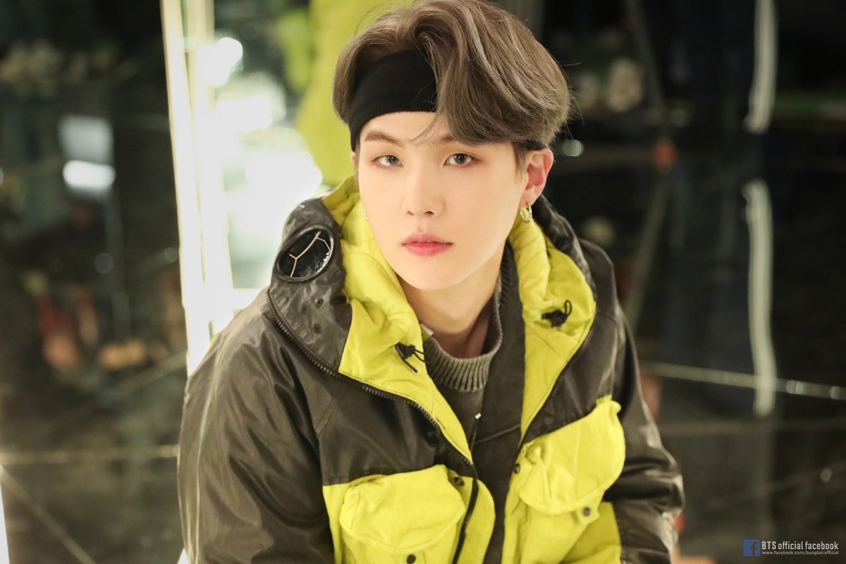 JinDeun's tweet photo. MAP OF THE SOUL : 7 'Interlude : #Shadow' Comeback Trailer Photo Sketch
#방탄소년단슈가 #SUGA
#MAPOFTHESOUL7_InterludeShadow
@BTS_twt https://t.co/9Q4UdFgJJB