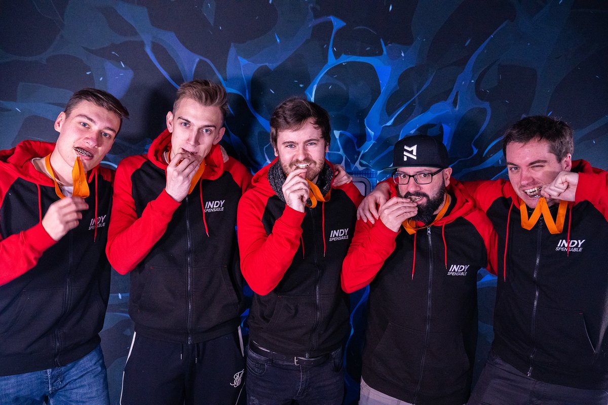 luc_bouchon's tweet image. Time for a little bit of self-promotion : 
Hi, I am Luc, and I am a french, full-time esport photographer. 
I am available for hire anywhere in the world.
I have worked with @DreamHack, @SolaryTV, @LeStreamEsport and more. 
Portfolio : esportphotography.luc-bouchon.com