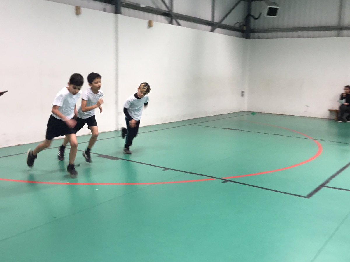 KingsleyPhysEd's tweet photo. Year 5 embarking on their New Year fitness programme.  Starting with a nice beep test 🤪🤪 https://t.co/D9nGTS4fmc