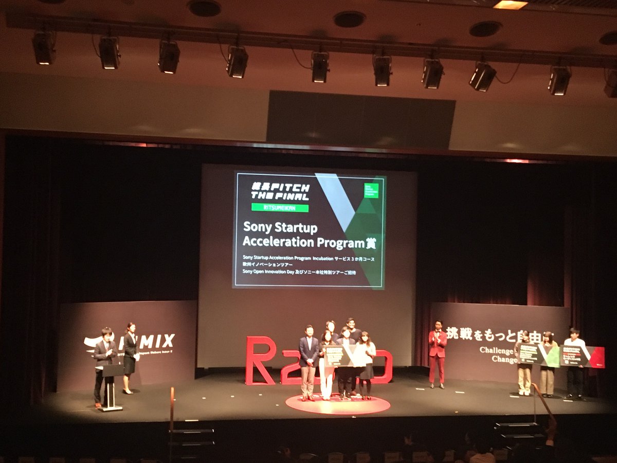 kansaideveloper's tweet photo. 今日は #立命館 大学 のピッチコンテスト #総長ピッチ THE FINAL:優秀賞 #SonyStartupAccelerationProgram 賞 チーム #BeppuMusulimWelfare と チーム #TrashKitchen のW受賞! インキュベーション3ヵ月&欧州ツアー獲得 #おめでとうございます🎉 #RIMIX #R2030 #gvhosaka #京都 #学生企業家 #Sony https://t.co/CajIBJn0JY