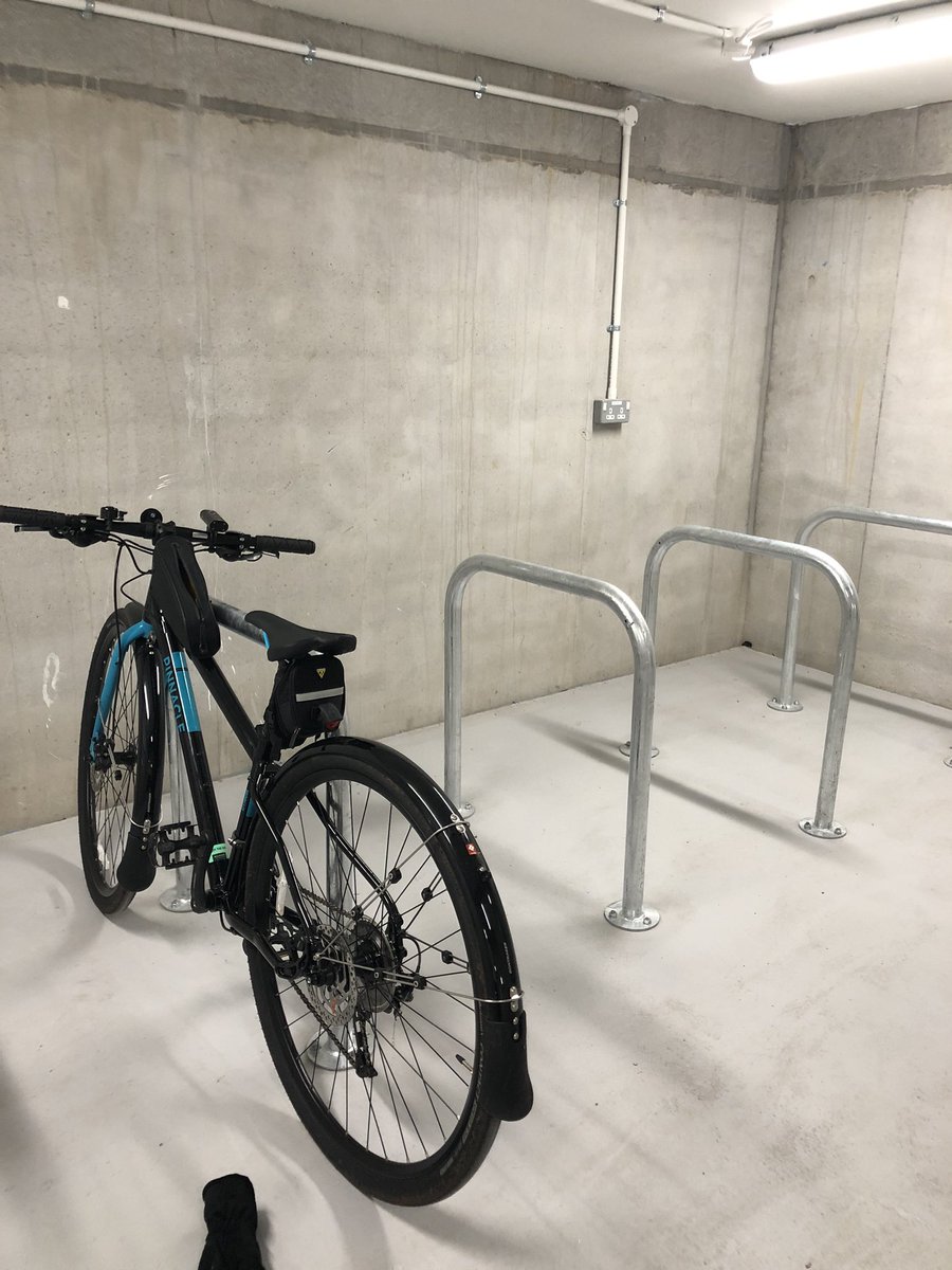 SueCart40372617's tweet photo. My first cycle ride to work 🚴♀️ in our new office. Great facilities and safe storage for your bikes. Also took advantage of the shower room facilities #Sustainability #cycletowork #destinationmidlands #wellbeing #pwcproud #onechamberlainsquare @PwC_Midlands https://t.co/PWQC5n4NMj