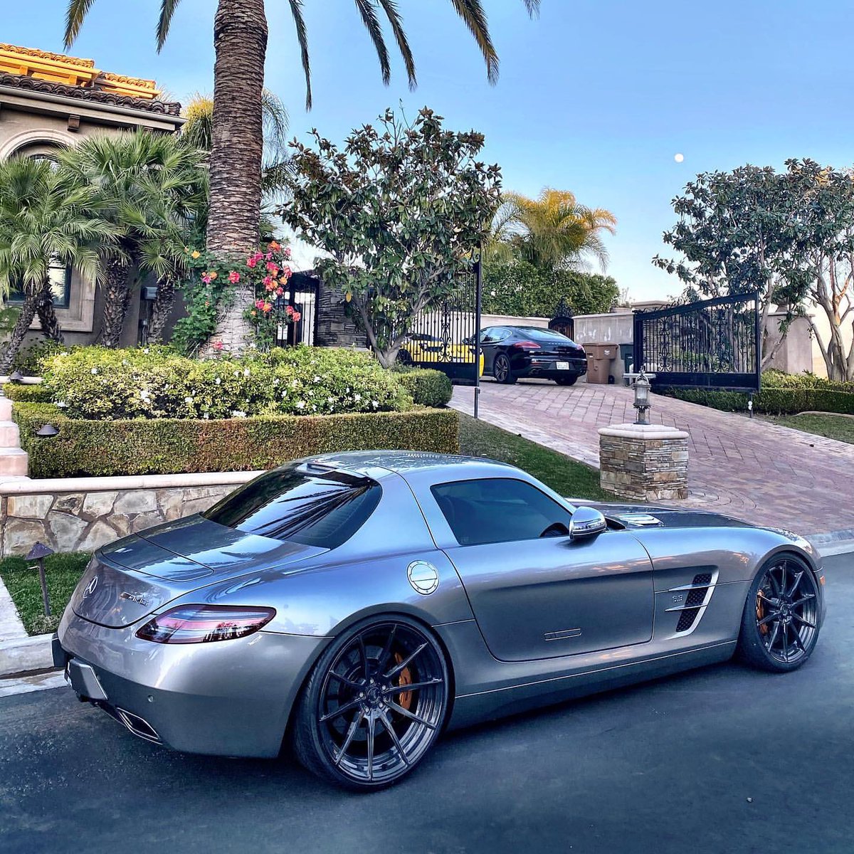 Car Porn Sls Amg Ig Mr Tomford