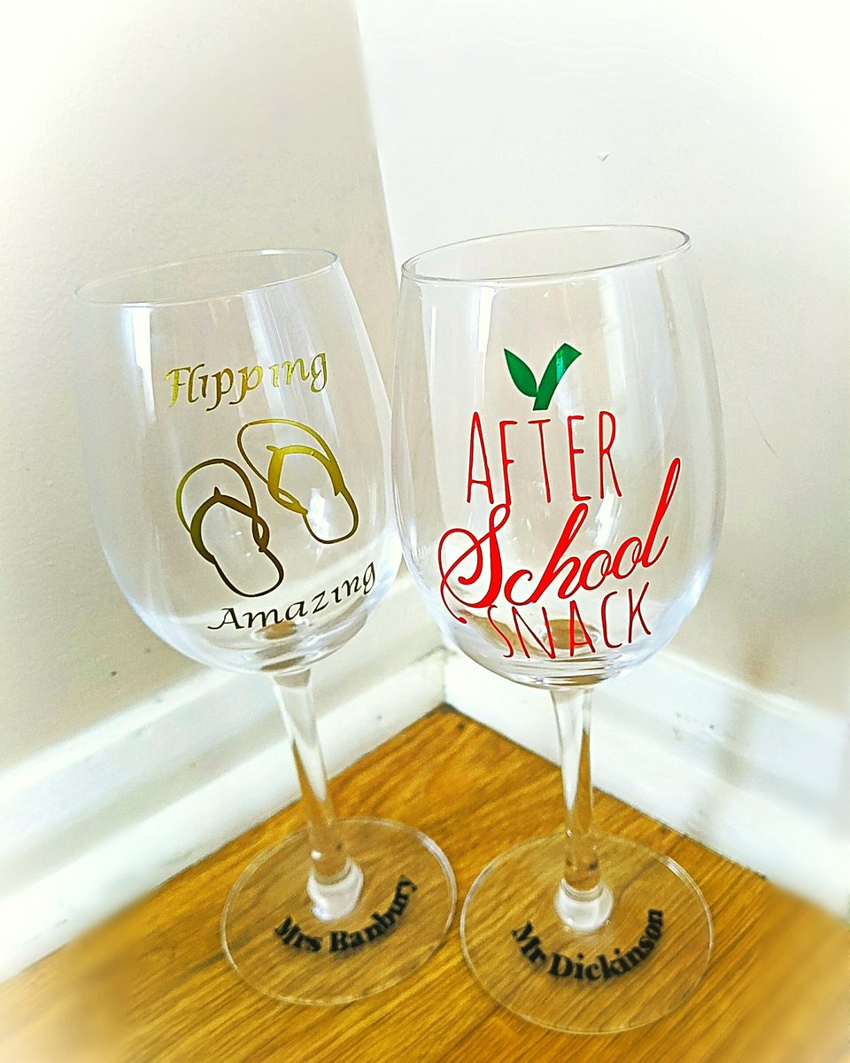 FoePrinting's tweet photo. Personalised Wine glasses 🍷
Perfect gift idea 🎁
Most designs available. Please message us to enquire!
Prices start from £7.00
#wineglass #drinkinggift #localbusiness #supportsmall #smallbusiness #homebusiness #design #printing #personalisedtoyou #chooseyourdesign https://t.co/QOvsNUY1Em
