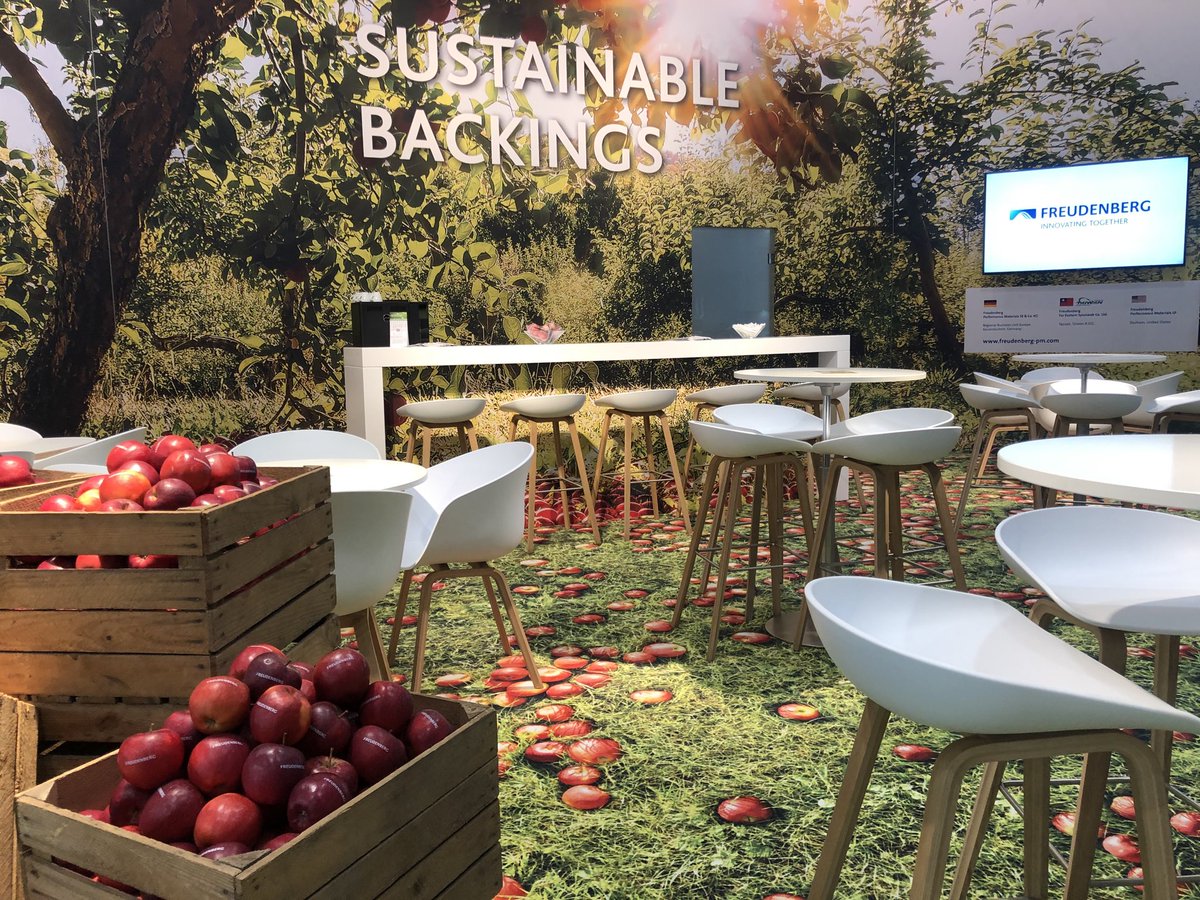 Betactive's tweet photo. Ab heute läuft die Domotex in Hannover, Messestand für Freudenberg #messedesign #messestand #messebau #Domotex2020 #freudenberg https://t.co/prJAHbrpcD