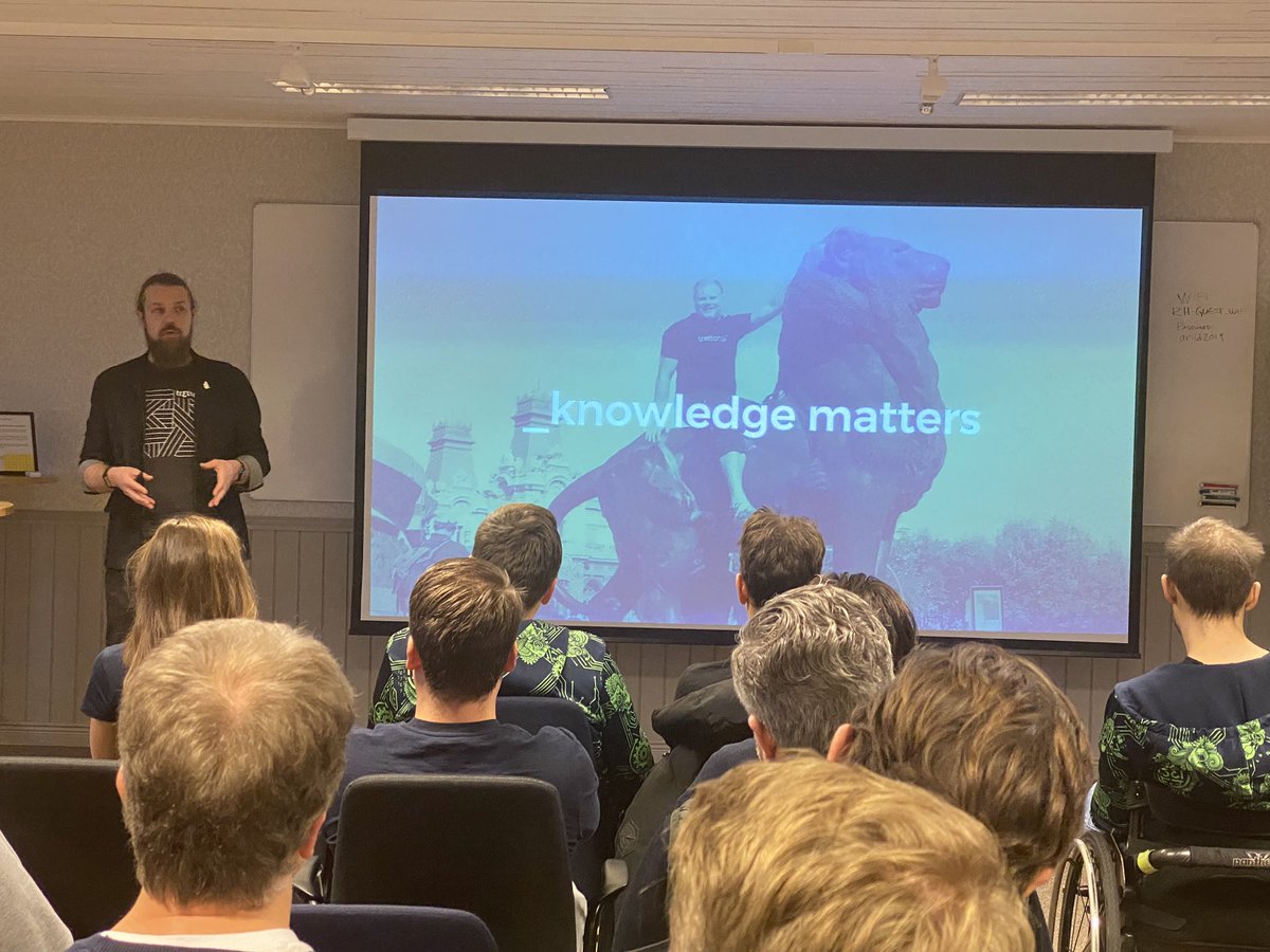 tretton37ab's tweet photo. They say a picture says a thousand words. This is surely worth 10,000 words 🙏🏼 @m_mazur #knowabunga https://t.co/ZiCNEgQSgt