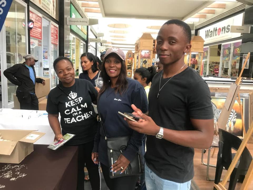 ActionPhotoSA tweet picture