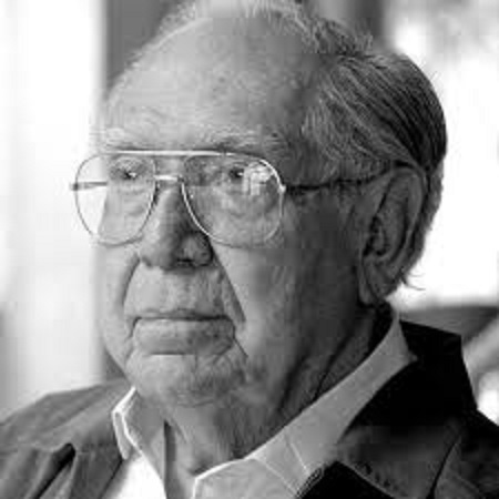 "Ya desde entonces no era difícil advertir los problemas que la existencia de esa riqueza [el petróleo] adventicia y no producida por el trabajo de la sociedad podía ocasionar en el futuro"

— Arturo Uslar Pietri (1936)