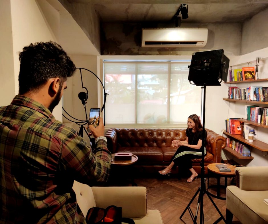 Bombay Locale® tweet media