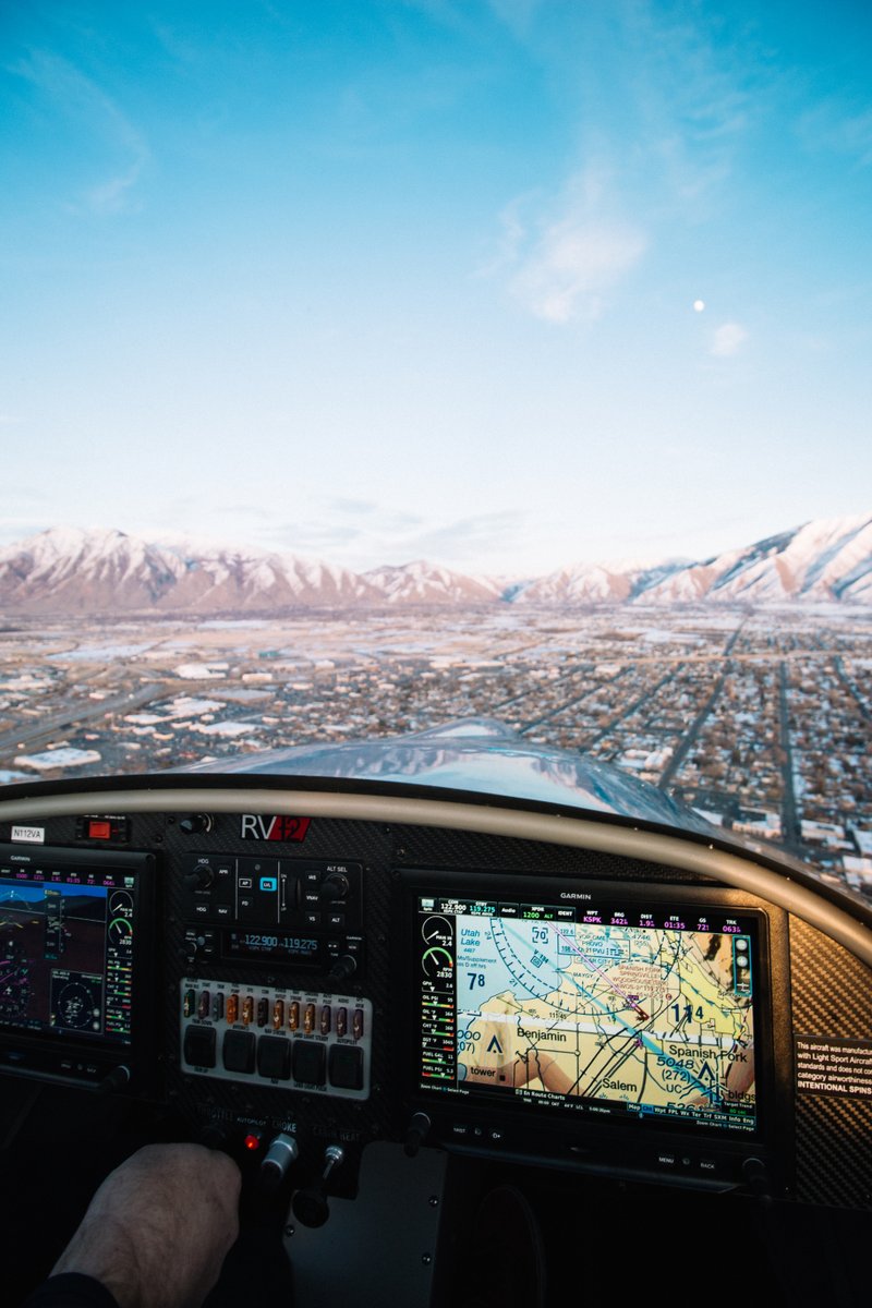 flywithaopa's tweet image. Do you need #ADSB when flying under a Class B or Class C airspace shelf? The short answer is, if there is a Mode C Veil, ADS-B is required to fly under the shelf.  If there is no Mode C Veil, ADS-B is not required to fly under a shelf of Class B or C.  bit.ly/controlledairs…