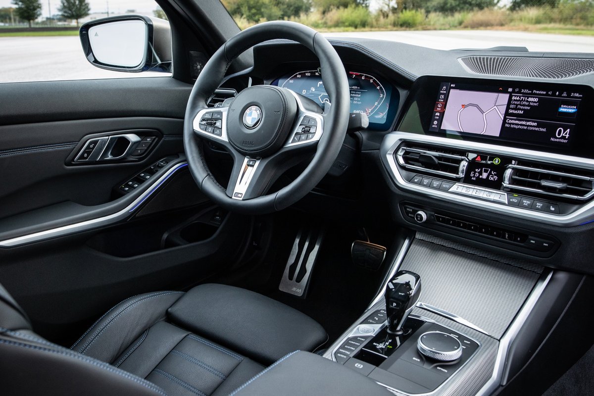 BMWSF's tweet image. The elegant M Sport body additions with exclusive Cerium Grey accents elevate aesthetics and provide segment-leading aerodynamics. #BMWSF #3Series #20203Series #BMWUSA #2020 #BMWGram #CarGram #LuxuryCar #LuxurySF #MPerformance #BMWLove #BMW #series #MPower #drift #m #cars⁠⠀