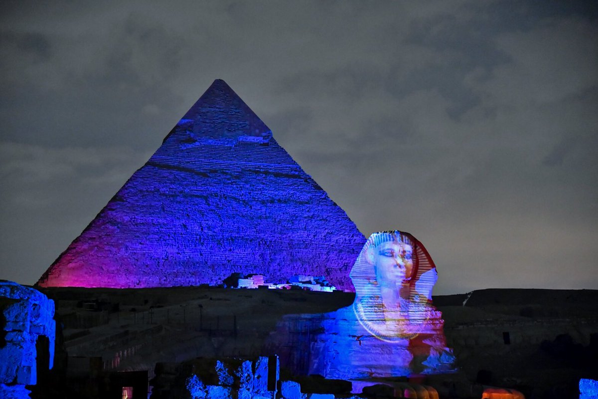 黄昏の夢追人 در توییتر ギザの三大ピラミッド 夜になると音と光のショーをやっています Pyramidcomplex Pyramid Giza Egypt Worldheritage Travel Traveltheworld Photography Ligh Nikon Tokyocameraclub 東京カメラ部 エジプト ギザ ピラミッド