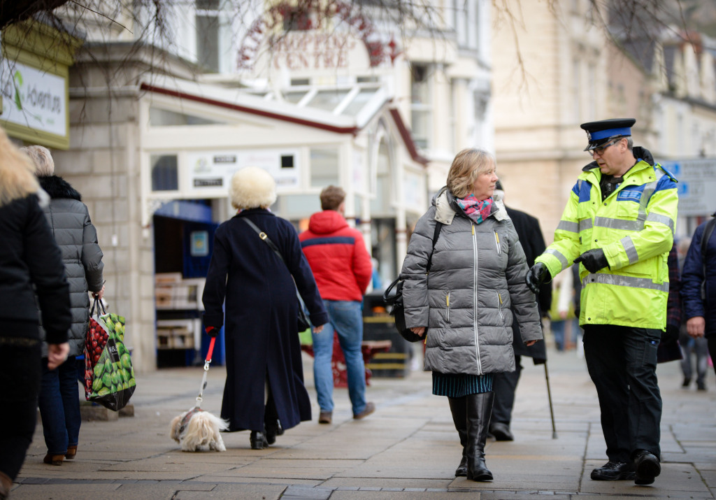 The programme has seen <a href="/NWPolice/">North Wales Police</a> and @colegcambria join forces to create an opportunity for young people interested in a career in the police
leaderlive.co.uk/news/18151523.…