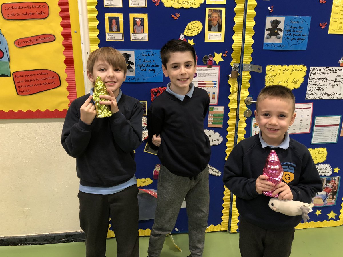 Griff_HEAD's tweet photo. Best attending classes. Well done Miss Hall’s class in Foundation Phase. Super well done to Miss Thomas’ class for the highest percentage and thus winning non-uniform for next Friday. ⭐️⭐️⭐️⭐️⭐️ https://t.co/Iy9L6cLJPu