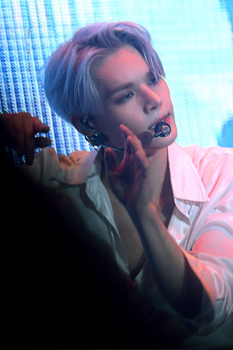 imsedjun's tweet image. Bunch pictures of mine who caught by my fansite when I was at VICTON 1st Concert ( New World ) Thank you so much for the masternim who took these pictures! ✊🏻