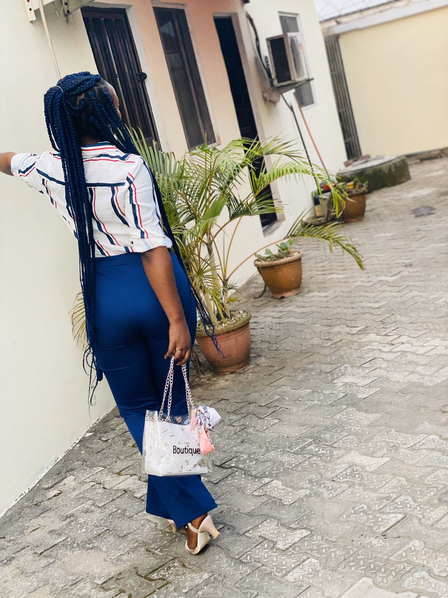 FaithHenshaw2's tweet photo. Wen I was down nobody gave a dime π°, or gave a fuck about me ππ». Now the girl don turn boss madam ππ. Oluwa Iβm grateful. #proudlyerigma #erigma https://t.co/7EgLUQqJk5