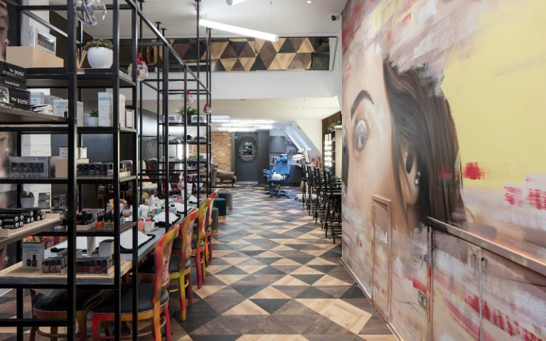 Were the festivities a bit too much for your skin? Head to <a href="/_YoungLDN/">Young LDN</a> for a fix up ow.ly/aRxn30q77F1