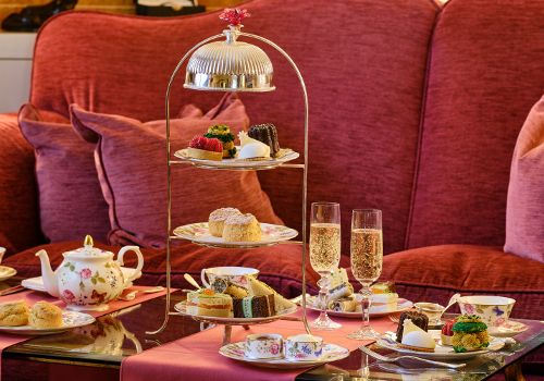 AfternoonTeaUK's tweet photo. 25% off Champagne Afternoon Tea at The Rose Lounge at Sofitel London St James > https://t.co/ZBqxecEAN9
#AfternoonTeaUK #JanuarySale @SofitelLondonSJ https://t.co/DNlBdXUdbM