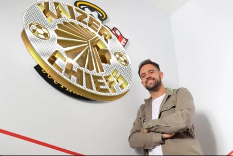 BigDickIngsy's tweet photo. It's an absolute pleasure to sign for such a prestigious club I hope I can deliver and help us get promotion #UTCR #fuckcharlieaustin #bigandbetter #Div8bound https://t.co/1gpbSlbqrm