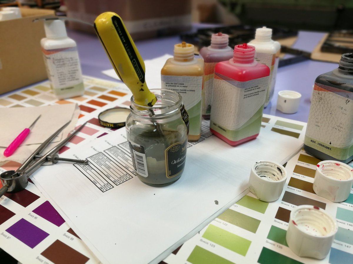 denideni's tweet photo. Bit of this bit of that. Mixing inks to make the perfect colour match. https://t.co/8IXpNpTdbT
