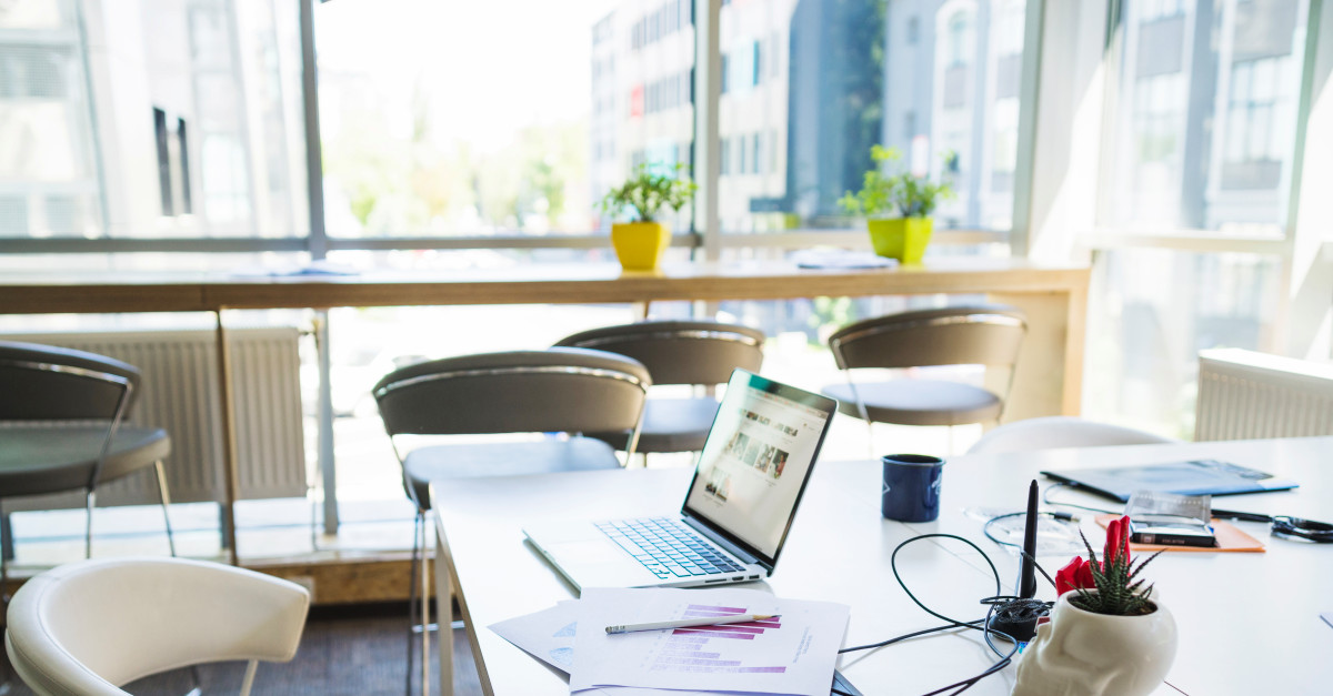 bluespaceltd's tweet photo. Myths about open Workspaces 
#OpenPlanOffices #OfficeDesign #WorkplaceDesign
https://t.co/9iNPrFPNAn Story by @thrive https://t.co/rA251BrdYR